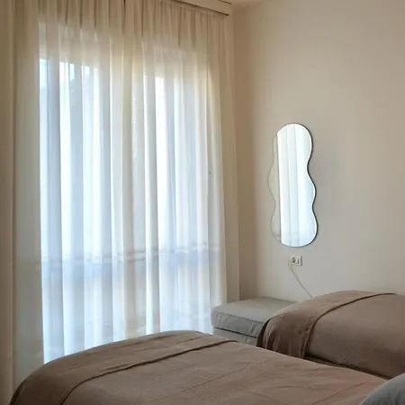 Unique 2 Apartman *